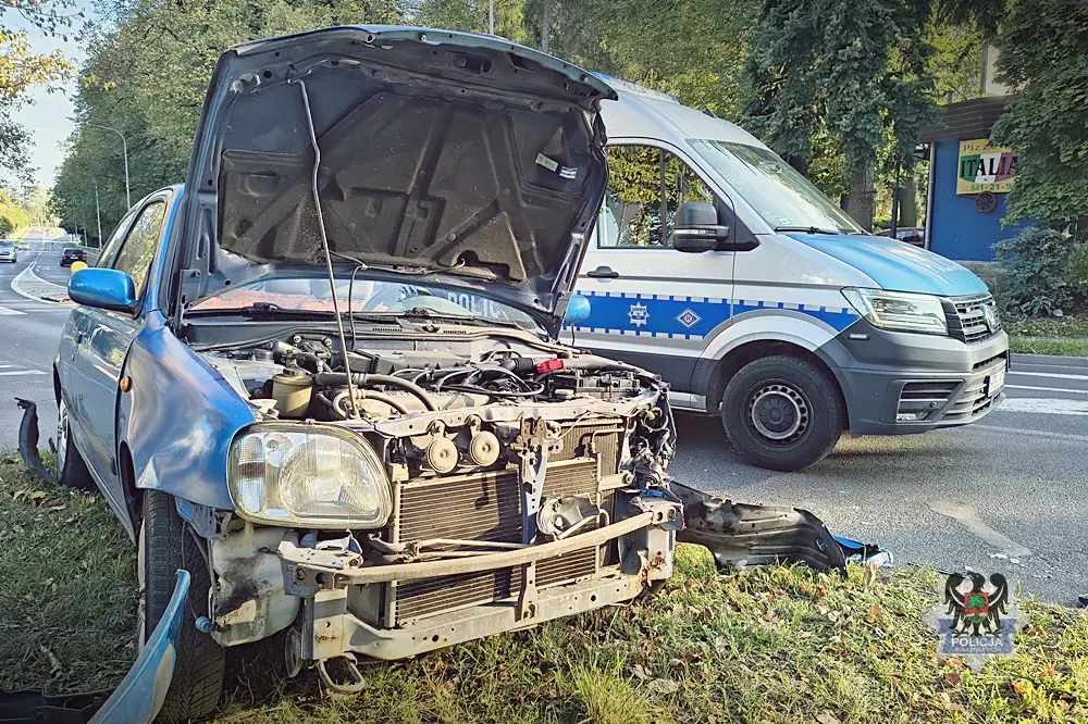 Kobieta z ponad trzema promilami alkoholu spowodowała kolizję z autobusem