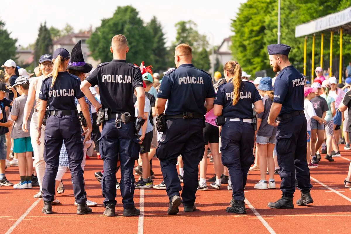 Charytatywny bieg policjantów dla osób chorych na raka