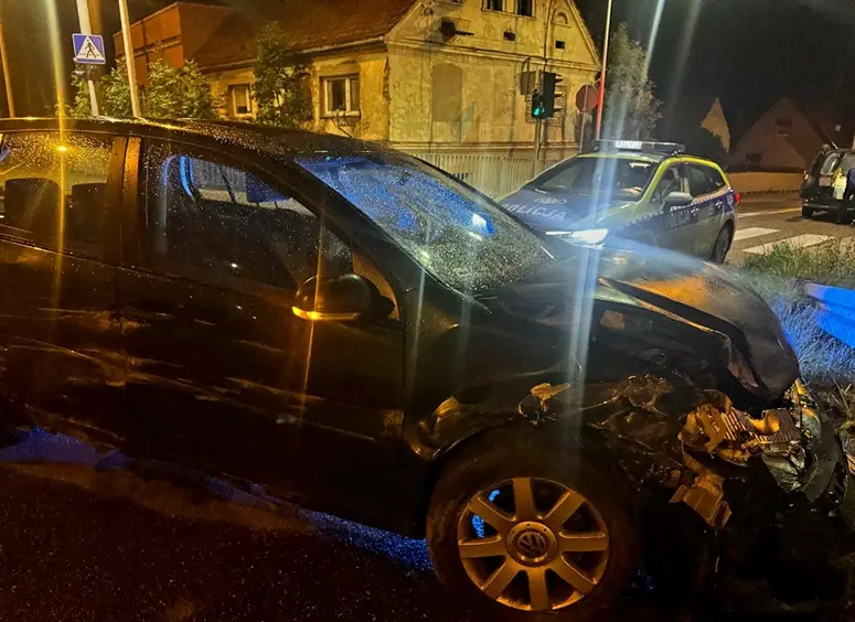 30-latek zatrzymany po spożyciu alkoholu i uszkodzeniu Volkswagena
