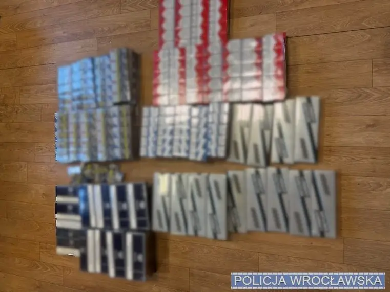 Wrocław: 23 tysiące papierosów bez akcyzy zabezpieczone przez policję