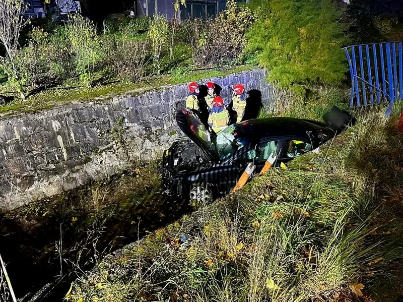 Apel o ostrożność na drogach w okresie jesiennym