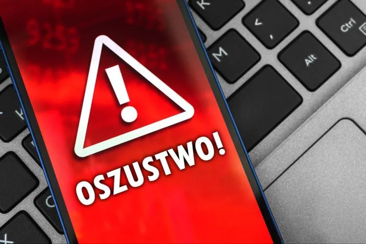 Ostrzeżenie przed oszustwami internetowymi: Mieszkanka Jeleniej Góry straciła niemal 26 tysięcy złotych