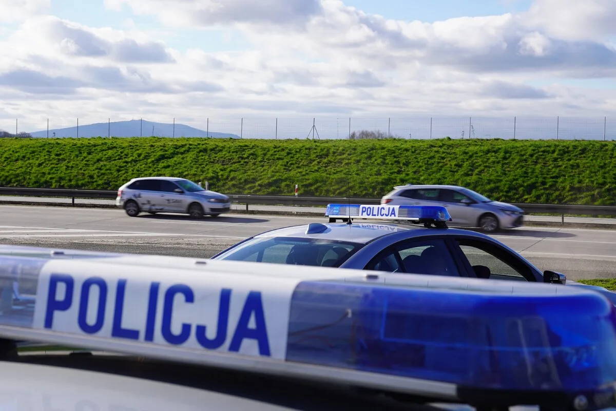 Kontrola pojazdu przed wyjazdem – bezpieczna podróż samochodem