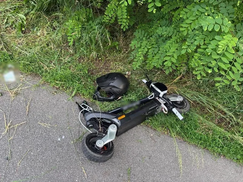 Wypadek 14-latka na elektrycznej hulajnodze na drodze publicznej