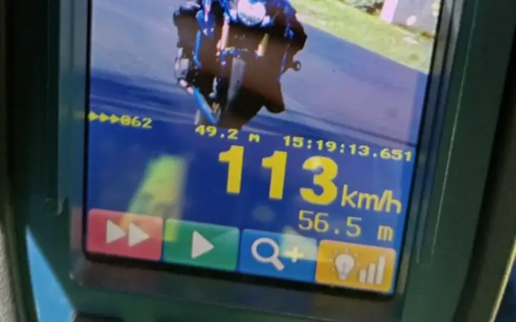 Motocyklista zatrzymany w Pilchowicach za przekroczenie prędkości