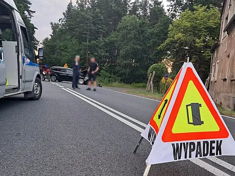 Tragiczny wypadek drogowy w gminie Węgliniec. Policja apeluje o ostrożność na drogach