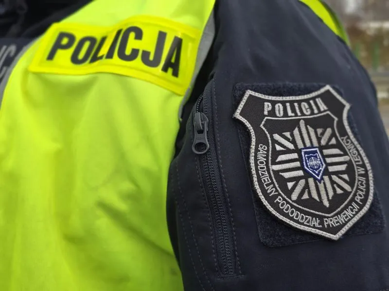 Kierowca zatrzymany mimo zakazu - szybkie postępowanie sądowe