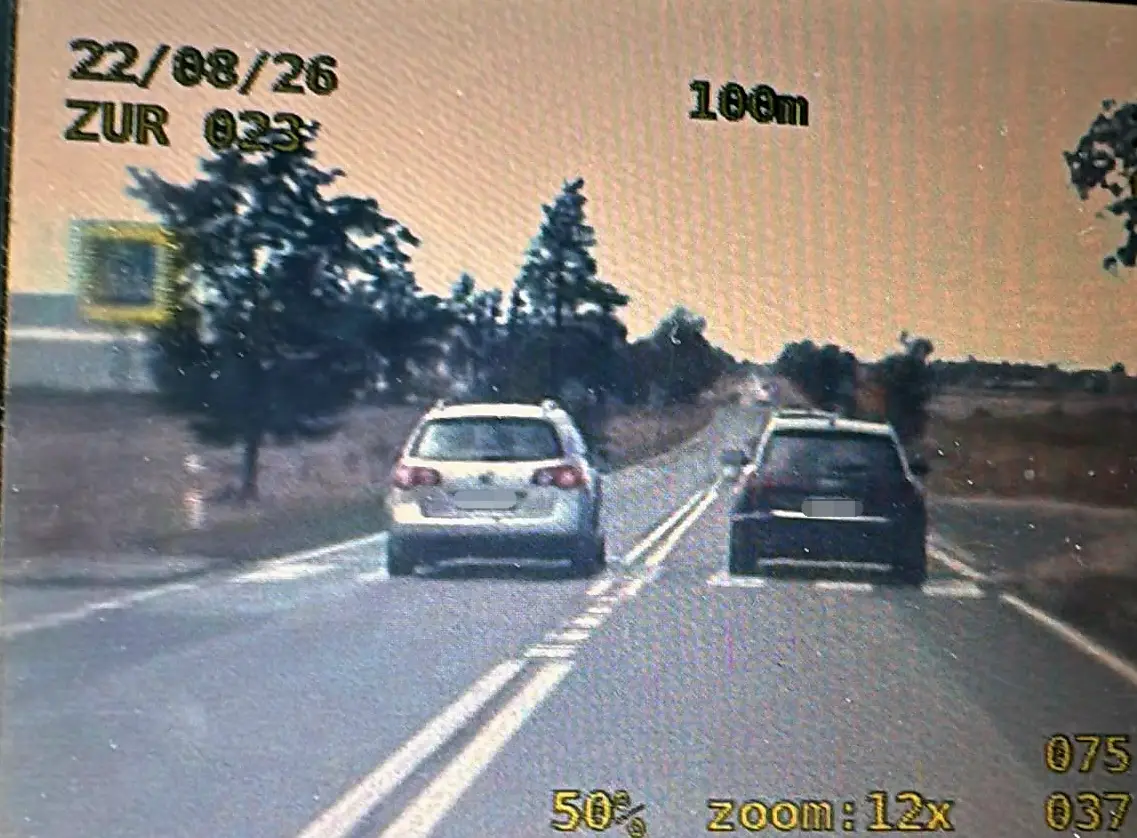 Niebezpieczne wyprzedzanie na przejściu dla pieszych – interwencja policji z grupy SPEED